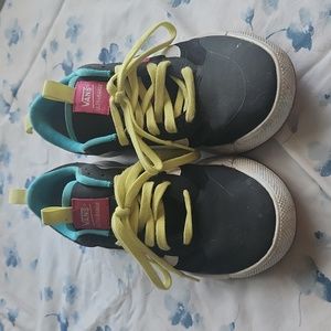 Vans UltraRange Athletic Shoes Size 8.5